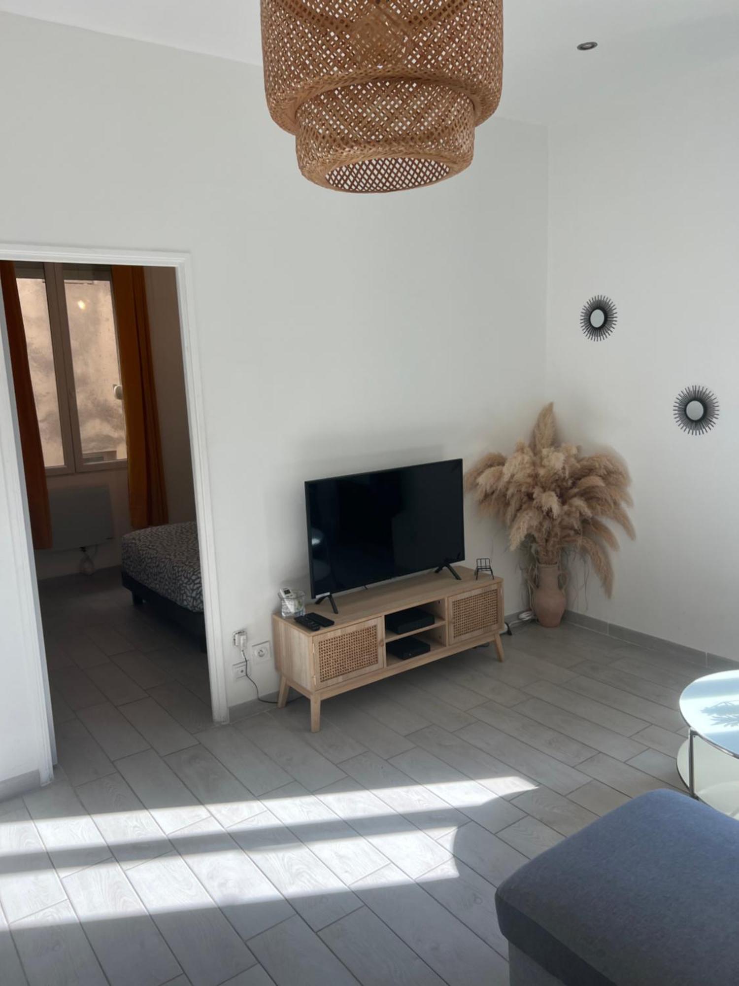 Апартаменти Grand T2 Climatise A 5 Min De La Gare St-Charles - Vieux Port Марсель Екстер'єр фото